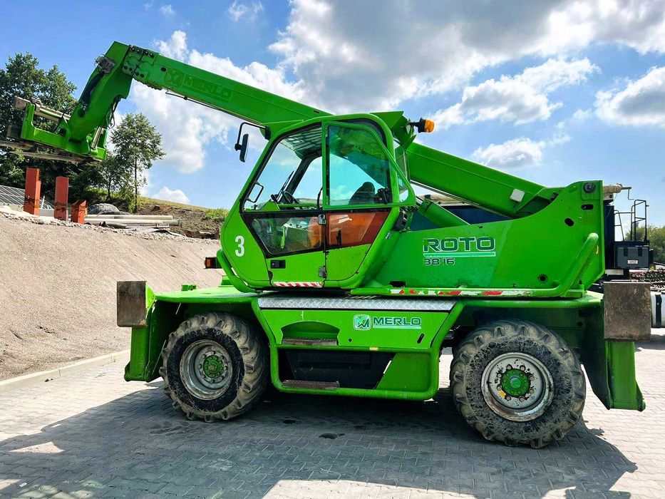 Wynajem ładowarki teleskopowej Usługi zwyżką Usługa Merlo z operatorem