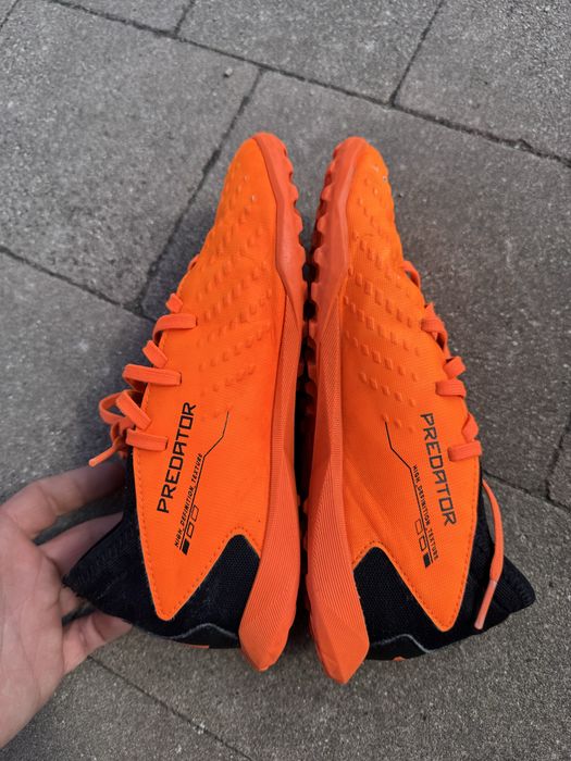 Halówki Adidas predator r36 1/3 23cm