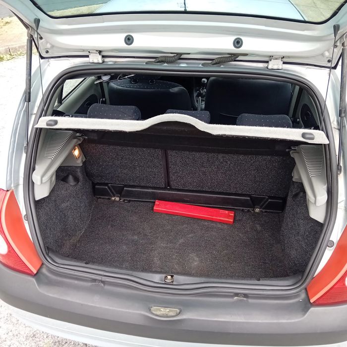 Renault Clio 1.5 DCI 5 lugares 2003