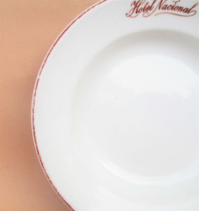 Antigo prato "Hotel Nacional" produção Empreza Electro Cerâmica