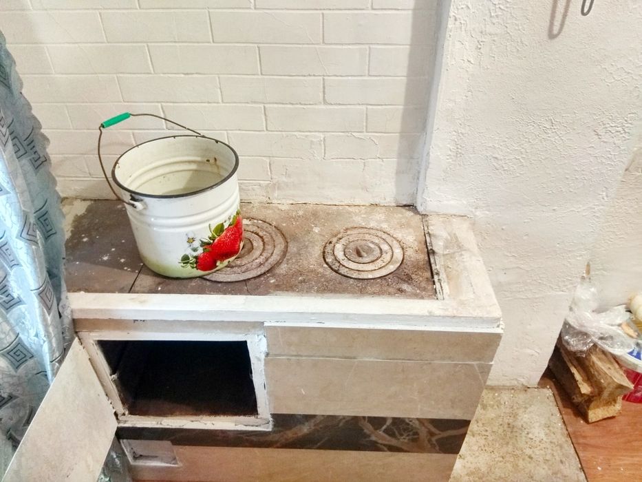 Під Е відновлення можливо , у житловому стані із джерельною водою !