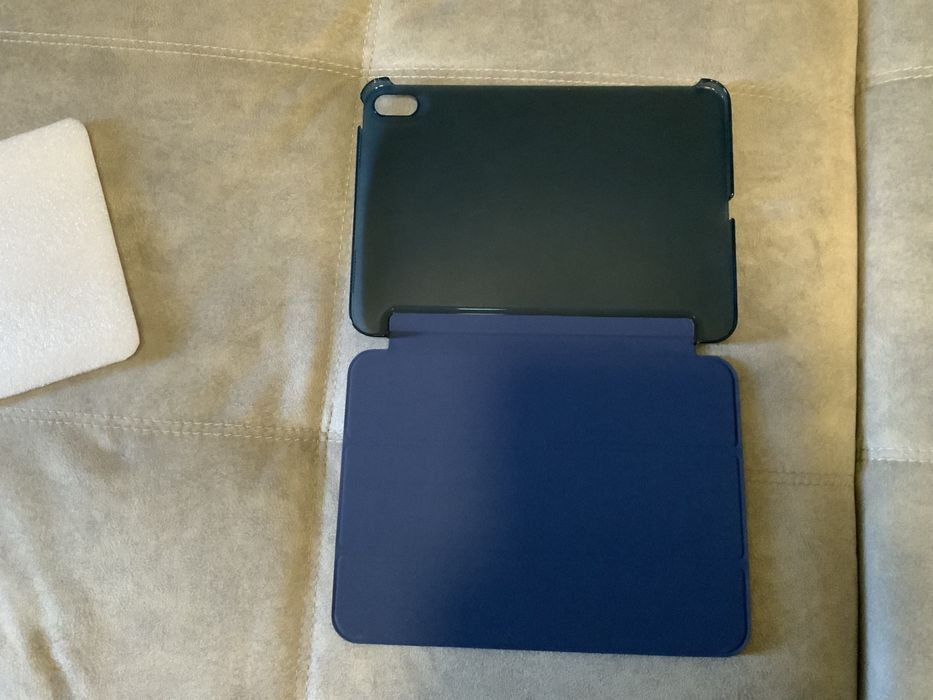 Чехол для iPad синий