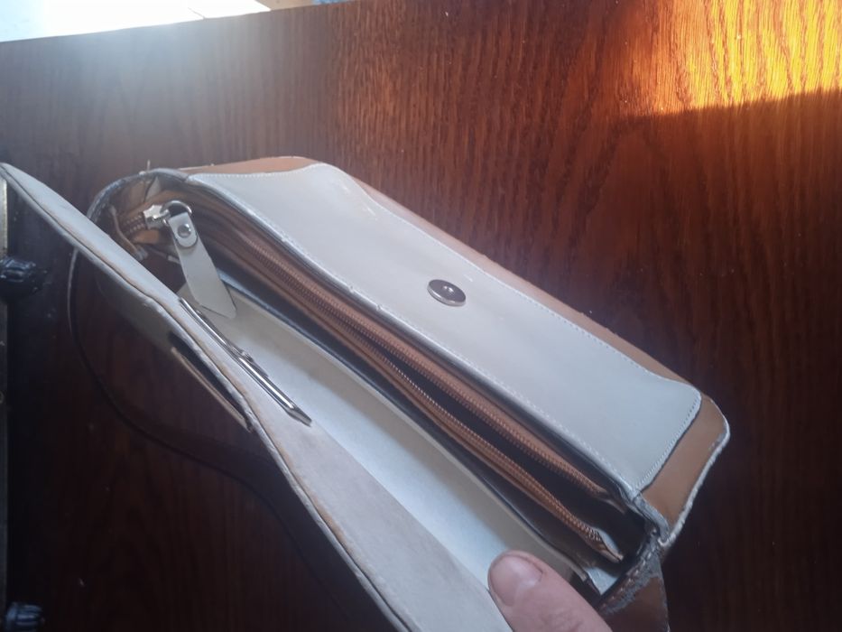 Сумочка женская на плечоо