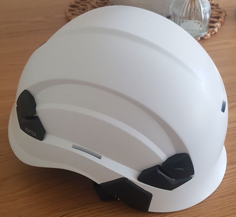 Kask Petzl vertex z atestem