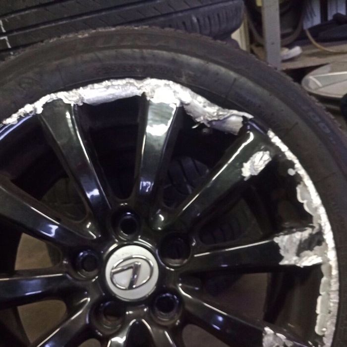 Ремонт легкосплавных дисков, аргонодуговая сварка.