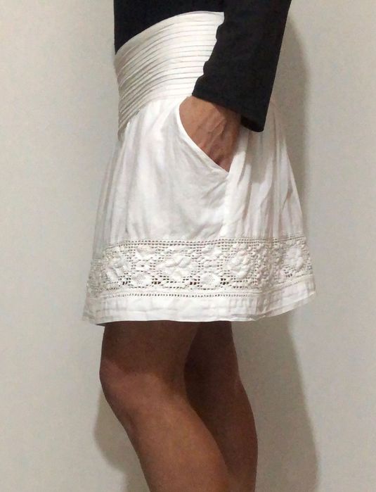 Saia marca LANIDOR tamanho 38