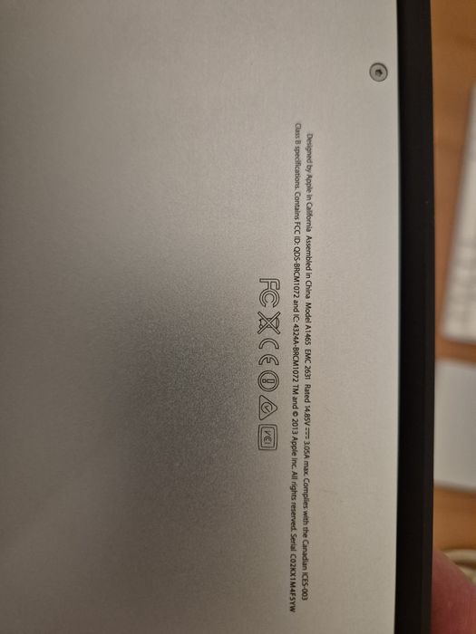Lote Apple: iMac + MacBook (P/ Peças) e Periféricos Funcionais