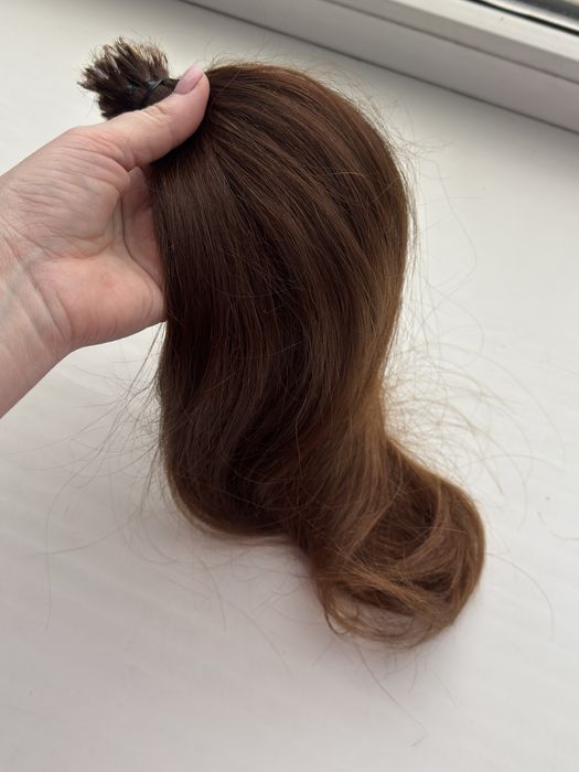 Натуральные  волосы