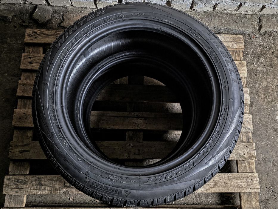 Нова пара 235/50r18 Pirelli | 9mm | 2024 | Made in Germany | 2шт | Ідеальний стан, без пошкоджень, без ремонтів, без дефектів | Преміум шини