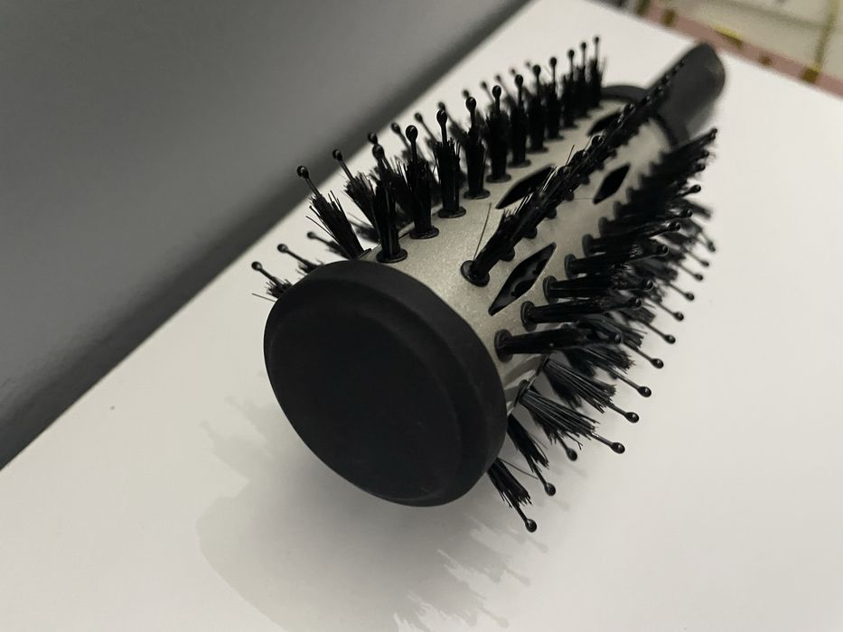 Hebe Professional Keratin Styling Brush