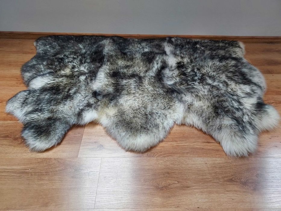 Dywan pod Łóżko Naturalna Skóra Owcza Dywan ze Skór Owczych