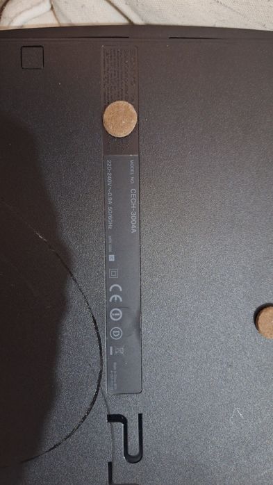 Consola PS3 e comandos