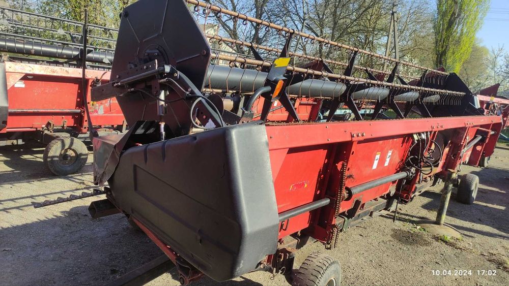 Комбайн Case-2388 з жаткою CASE 2020 Flex 7,6м з Підрібнювачем соломи