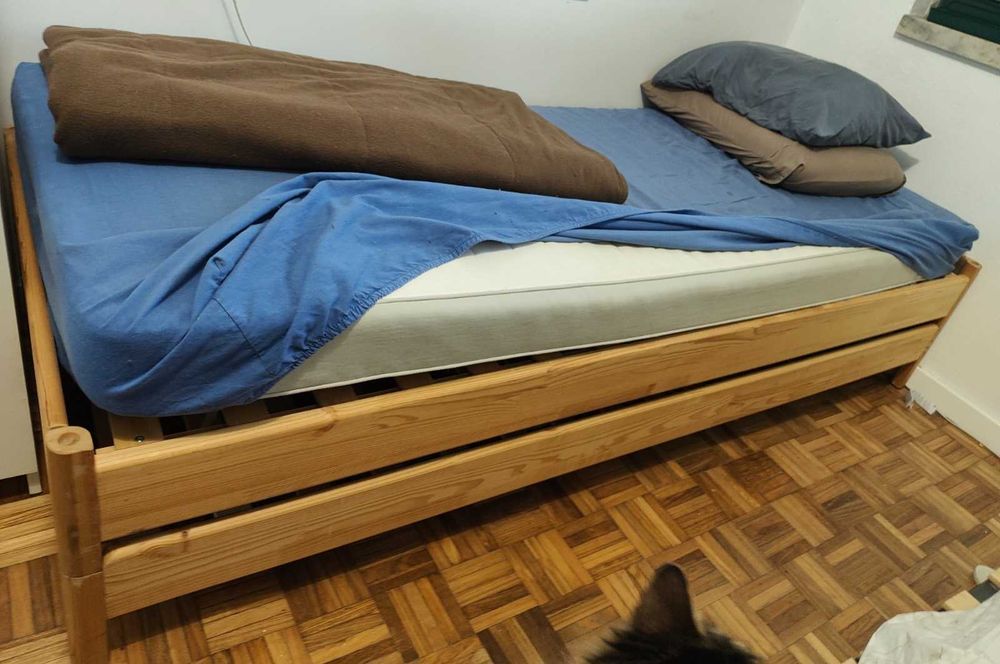 Cama solteiro empilhável IKEA 80X200