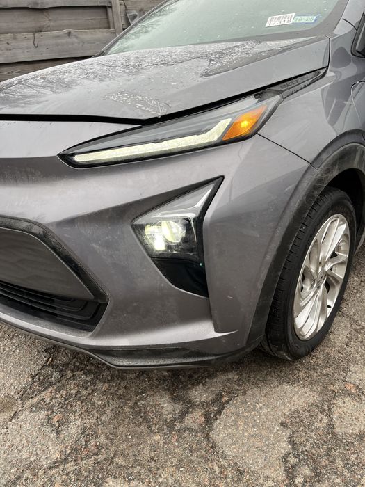 Chevrolet bolt euv 2022рік розбірка запчастини