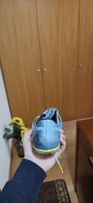 Sapatilhas de futsal adidas