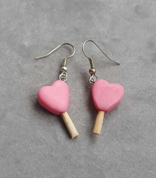 kolczyki lizaki serca