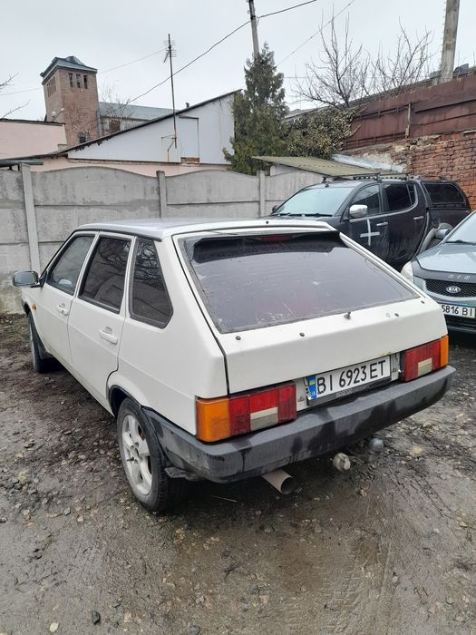 Продам ваз 2109 .