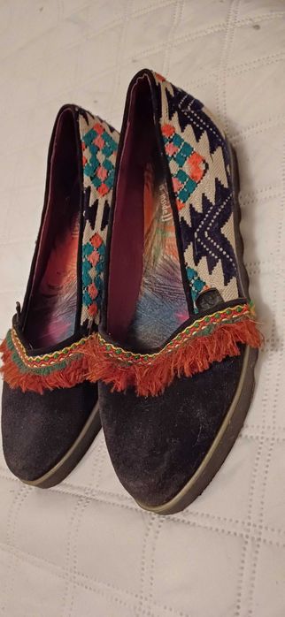 Buty Desigual rozmiar 39