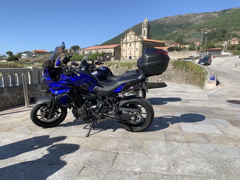 Yamaha MT-07 Tracer – 2017 – C/ Muitos Extras (Akrapovic, Top Case)