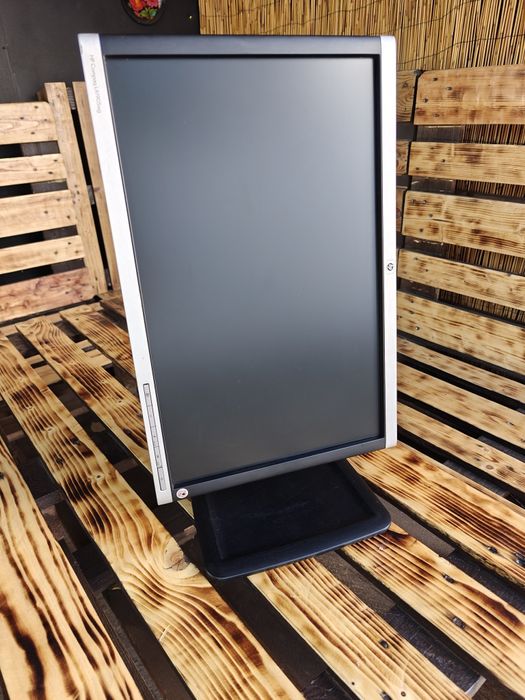 Монітор HP Compaq LA1905wg