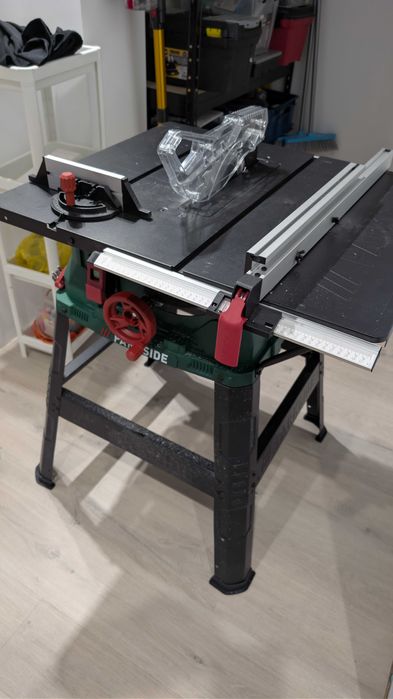 PARKSIDE Stołowa pilarka tarczowa PTKS 2200 A1