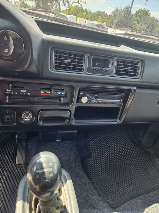 HYUNDAI H 100  пасажир