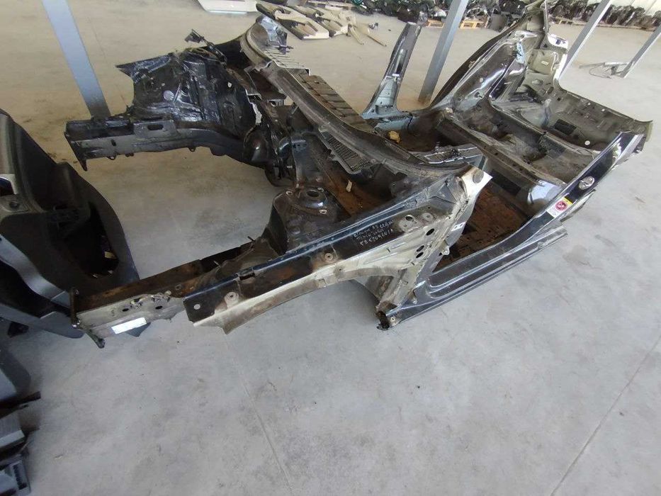 Четверть передня ліва поріг Шкода октавія А7 Skoda A7  5e5809601a