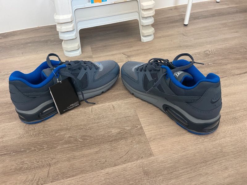 Nike Air Max Azul e Cinzento