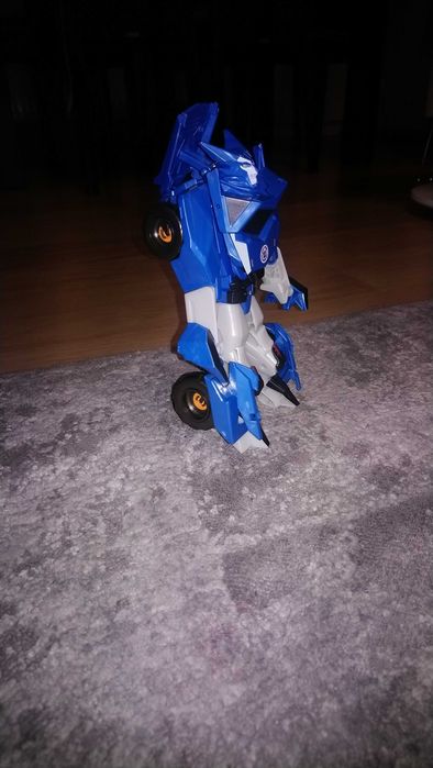 Transformer auto/robot zabawka