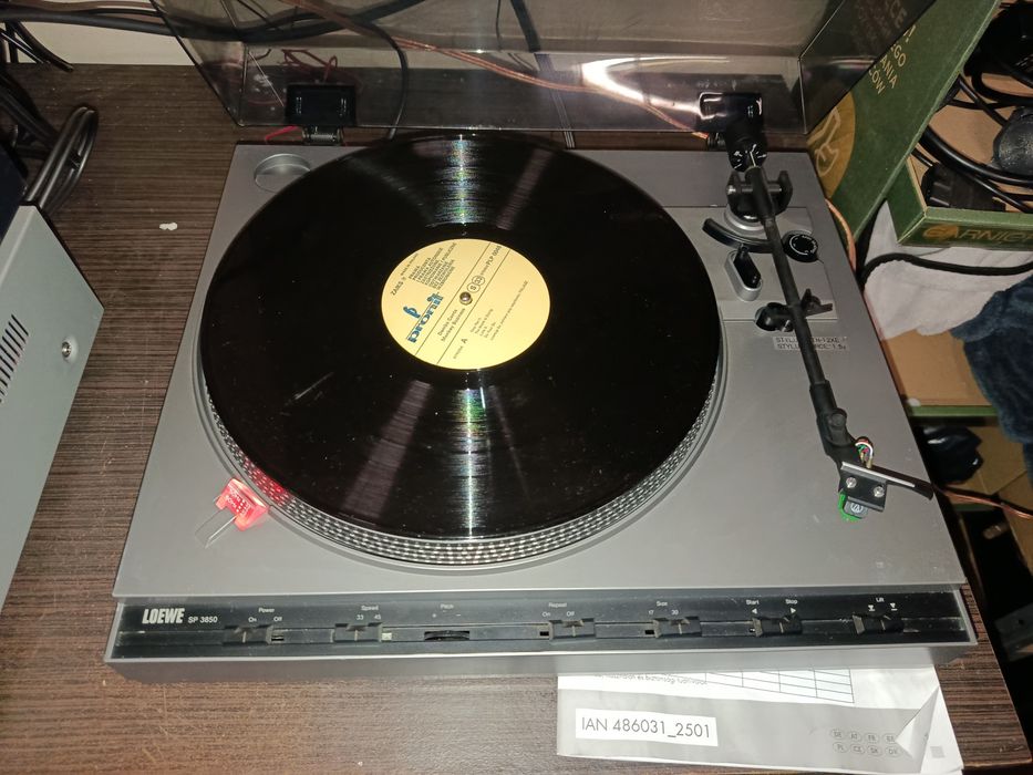 Gramofon loewe sp 3850