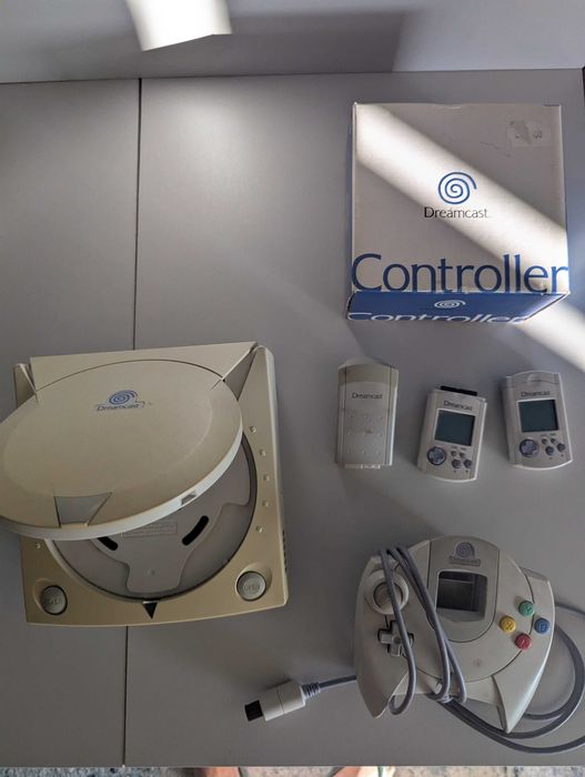 Sega Dreamcast + 1 comando + 2 VMU + 1 Vibration
