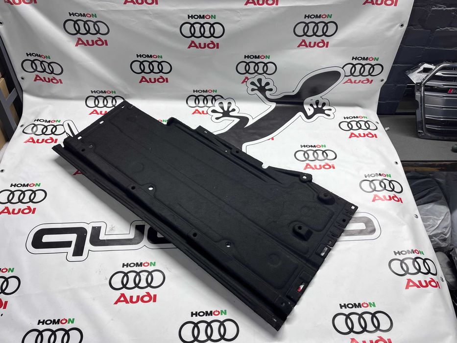 Захист днища середній лівий Audi A4 B8 08-16 8K0825207C