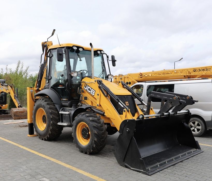 Послуги ескаватора JCB 3CX