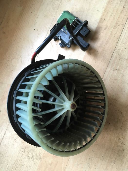 wentylator silniczek rezystor komplet audi a4 98 rok
