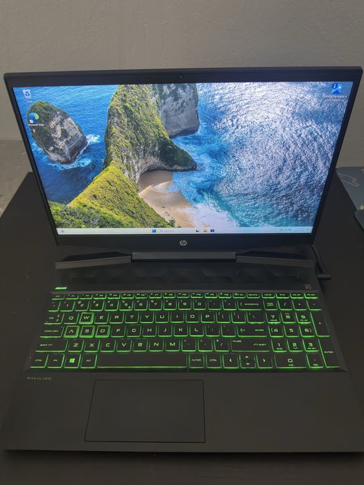 HP Pavilion Gaming 15 | i5-10300H | GTX 1660 Ti Max-Q 6GB | 16GB RAM | SSD 512GB | 144Hz