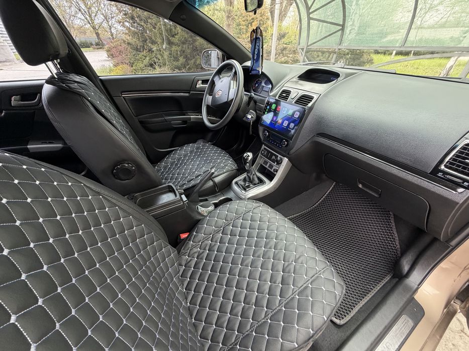 Geely Emgrand EC7 2013 год 1.8 ( 123.000 пробега ) не крашен