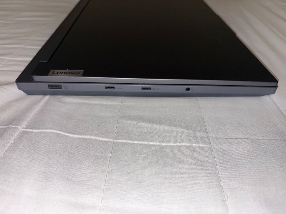 Laptop Gamingowy Lenovo 5 16IRX9