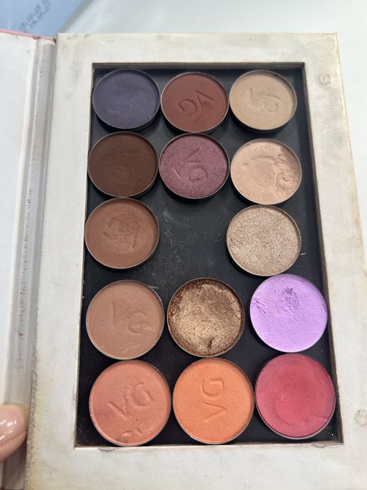 Bobby brown  clarins