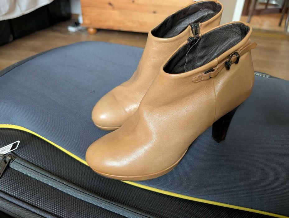 Piękne Hiszpańskie Botki Zinda rozm. 39 skóra naturalna