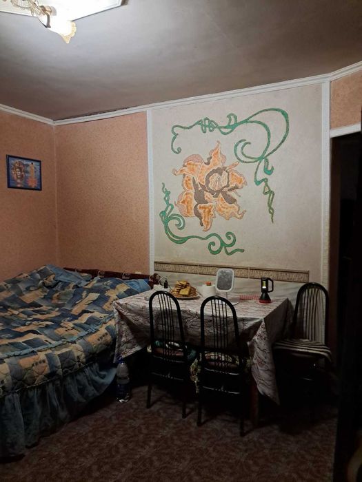 Продам частину будинку на П'ятничанах 0962