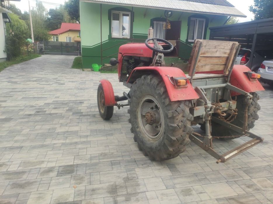 Sprzedam  Ursus c328/330