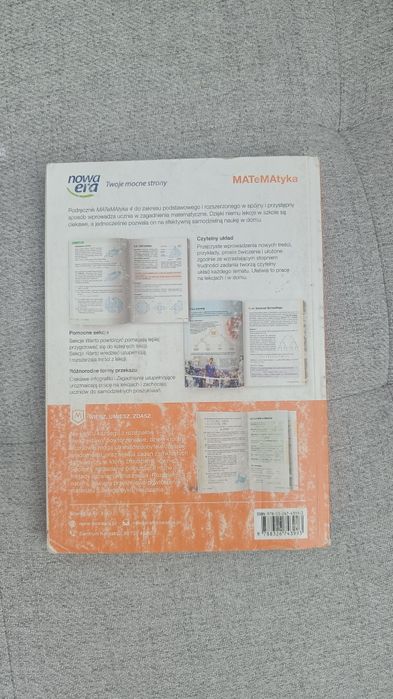Matematyka 4 zakres podstawowy i rozszerzony