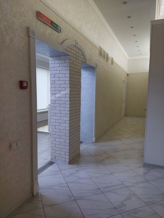 Оренда, або ж  продаж, приміщення  центр міста  Проскурівська, власн