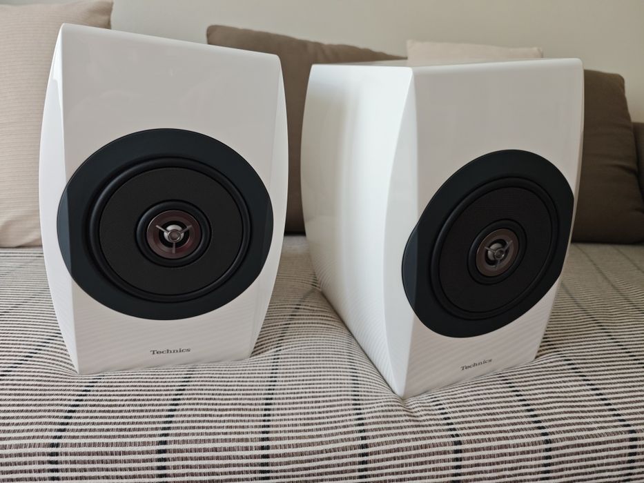 Technics SB C-700