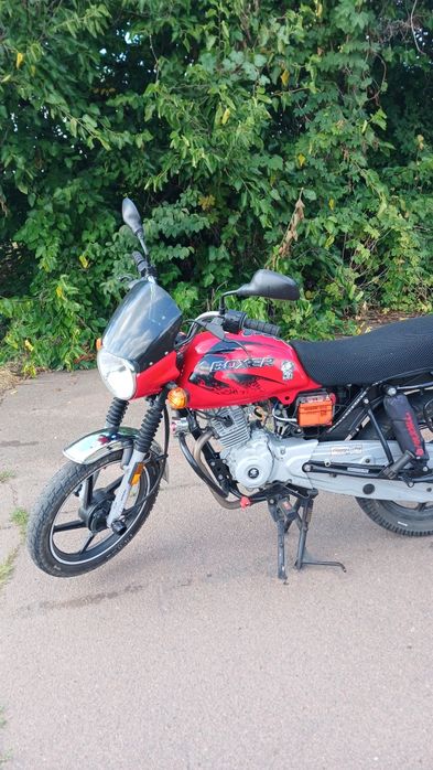 Мотоцикл bajaj boxer 125