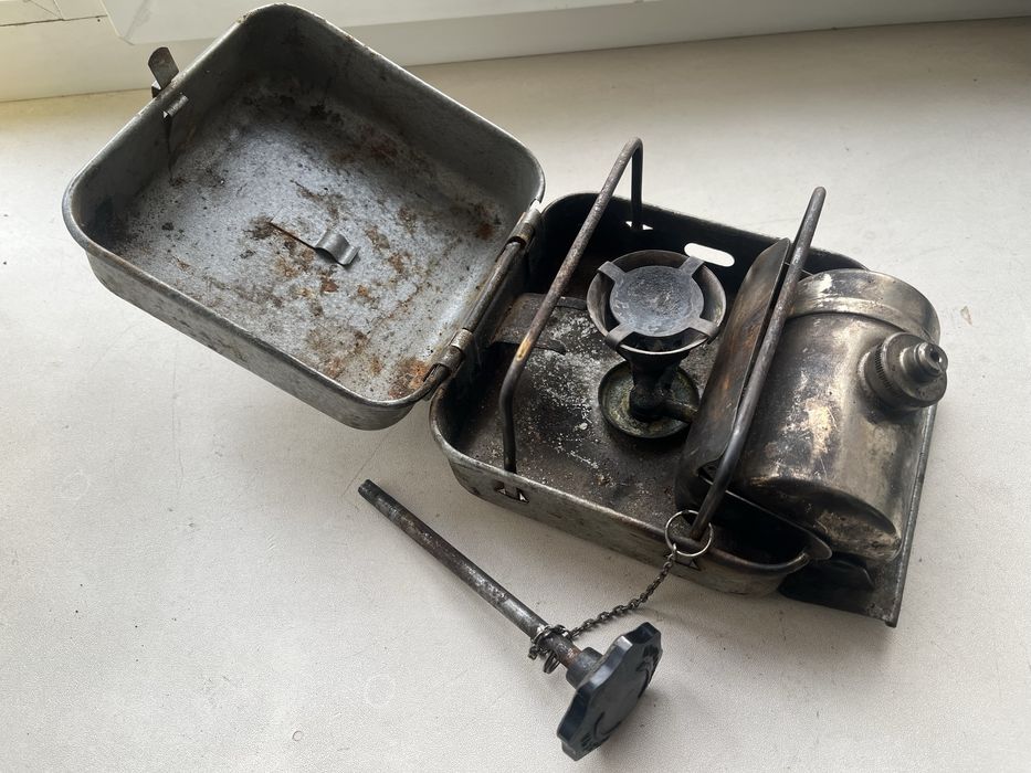 Примус ПТ-1 СССР (горелка) для приготовления еды,портативная