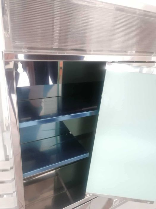 Armário WC Inox 39x60 cm com Espelho e Luz – Como Novo