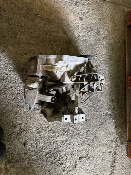 Caixa de velocidades LUB Audi A3 1.6 TDI  105 CV CAIXA DE 5 V