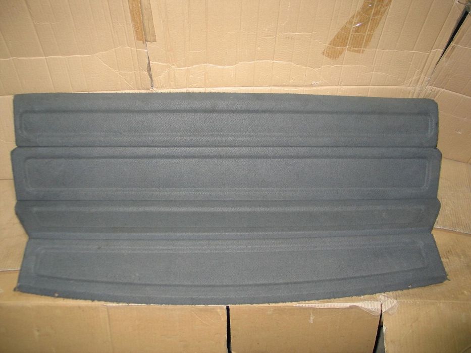 polka bagaznika opel meriva A szara 03-10r.